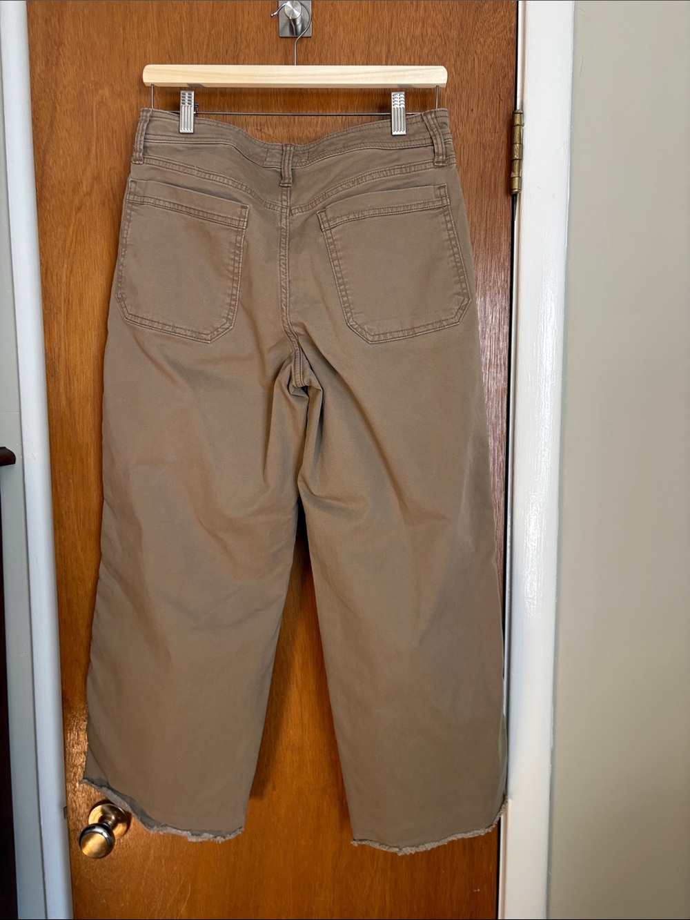 Banana Republic Factory Wide-Leg Pants in Tan - Picture 2 of 2